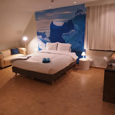Puffins Bed & Travel Knokke-Heist